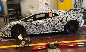 Primeras imágenes: el sucesor del Lamborghini Huracán Performante ya está listo