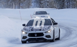 Nuevas fotos espía del Maserati Ghibli 2021 en las pruebas de invierno desvelan un nuevo motor