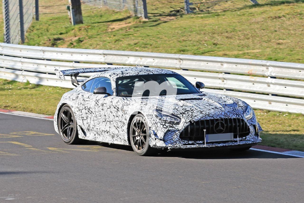 mercedes-amg-gt-black-series-2021-nurbur