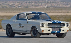 El primer Shelby GT350 que ganó una carrera postula a Mustang más caro de la historia