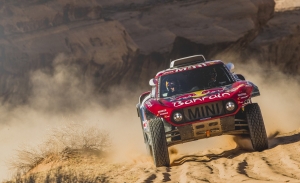 Carlos Sainz: "Me gustaría defender mi victoria en el Dakar en 2021"