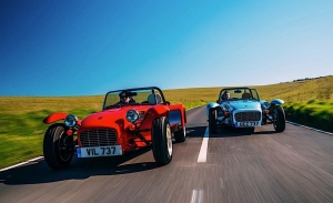 Caterham lanza el Super Seven 1600, nueva versión retro del Seven