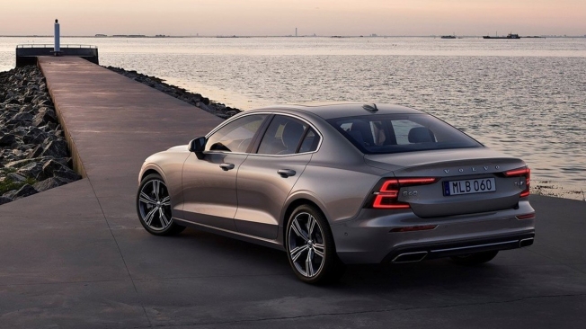 Volvo S60 - posterior