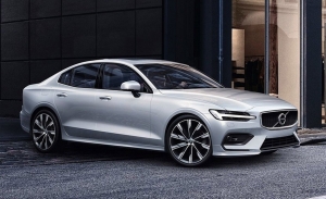 Así es la gama 2020 del Volvo S60: motores semihíbridos y dos versiones enchufables