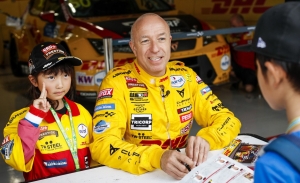 Tom Coronel: "Cambio de coche, pero tener el mismo equipo es positivo"
