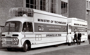 Bedford SB3 Mobile Cinema, cine para expandir la tecnología