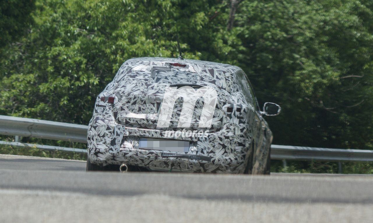 dacia-sandero-2021-fotos-espia-202067411-1589478943_8.jpg
