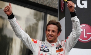 Jenson Button sopesa correr pruebas de circuito con McLaren SP