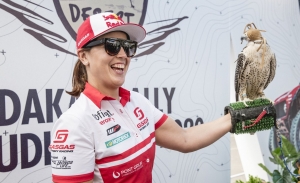 Laia Sanz lo tiene claro: «El gran objetivo de cada año es el Dakar»