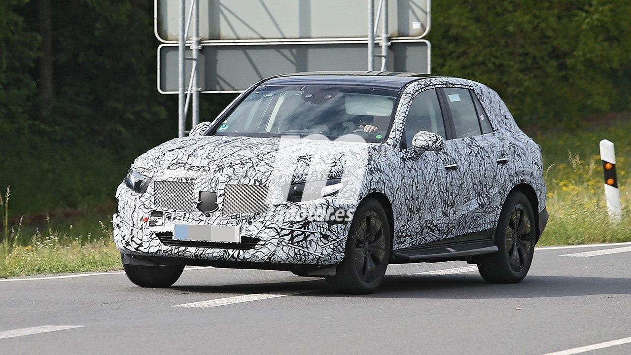 https://static.motor.es/fotos-noticias/2020/05/mercedes-glc-2022-fotos-espia-202067691-1590398798_2.jpg mercedes-glc-2022-fotos-espia-202067691-1590398798_2