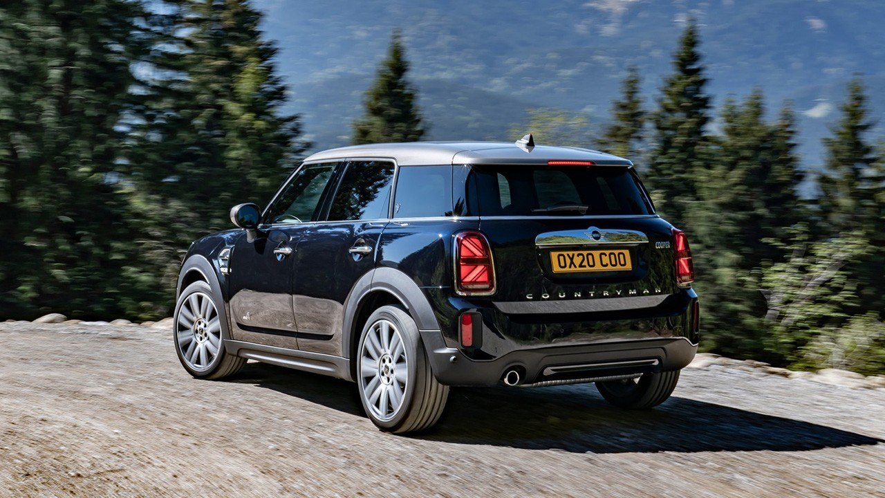 mini-countryman-2020-202067753-1590536127_6.jpg