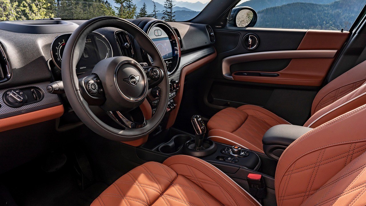 mini-countryman-2020-202067753-1590536134_8.jpg