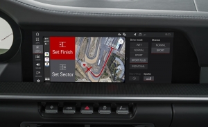 La aplicación móvil de Porsche Track Precision, ahora disponible con Apple CarPlay