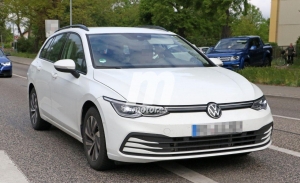 ¡Al descubierto el Volkswagen Golf Variant 2021! Fotos espía del nuevo familiar