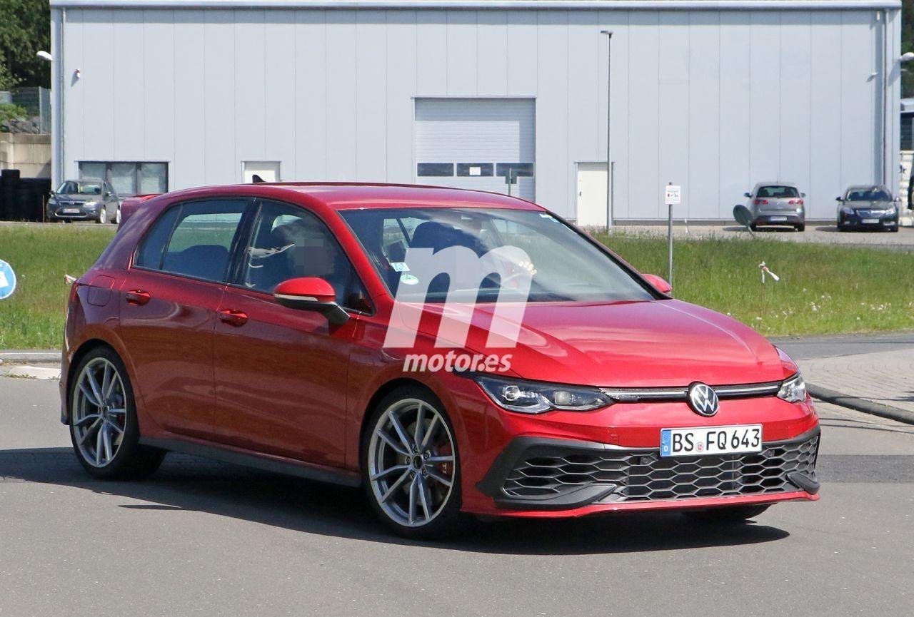volkswagen-golf-gti-tcr-fotos-espia-nurburgring-2021-202067321-1589277819_32.jpg