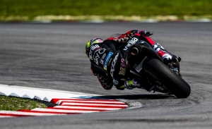 Aprilia vuelve a la acción en Misano con Aleix Espargaró a punto de renovar