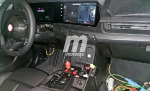 Nuevo vistazo al interior del futuro BMW Serie 2 Active Tourer 2021 con más detalle