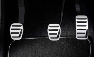¿Por qué noto el freno del coche blando o esponjoso?