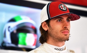 Giovinazzi, al acecho de Sainz: «No era el momento de saltar a Ferrari»
