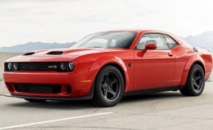 Dodge exprime el Challenger Hellcat para crear la brutal versión Super Stock