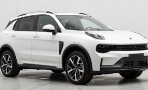 El nuevo Lynk & Co 01 2021, el SUV chino que llegará a Europa, cazado al desnudo