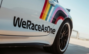 El Mercedes AMG GT-R de la F1 estrena decoración #WeRaceAsOne