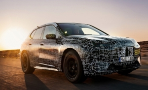 El nuevo BMW iX debutará en la segunda mitad de 2021 con cuatro versiones