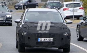 Primeras fotos espía del nuevo Hyundai i20 Active 2022, ¡interior incluido!