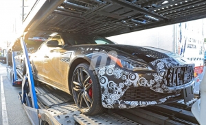 El Maserati Quattroporte facelift cazado con su configuración definitiva