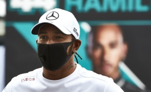 ¿Postureo en su máxima expresión? Por esto Hamilton sigue sin renovar con Mercedes