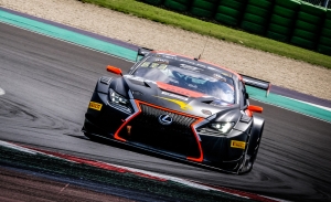 Thomas Neubauer se lleva la última pole del GTWC Europe en Misano