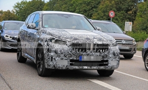 El futuro BMW X1 2022 muestra su interior por primera vez