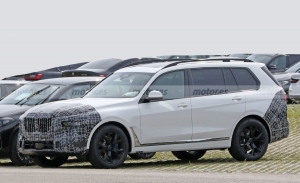 BMW X8 2022, primeras fotos espía del nuevo SUV alemán... ¡Camuflado como un X7 facelift!