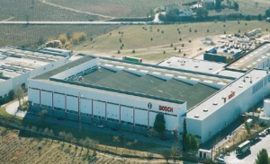 Bosch quiere cerrar la planta de limpiaparabrisas en Castellet