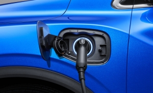 ¿Dónde están los híbridos enchufables (PHEV) baratos?