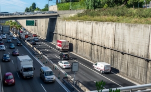 La Zona Baja de Emisiones de Barcelona (ZBE) empezará a enviar multas desde el 15 de septiembre