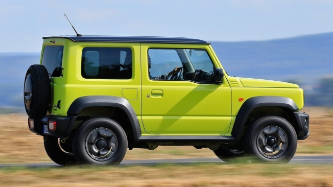 Suzuki Jimny - lateral