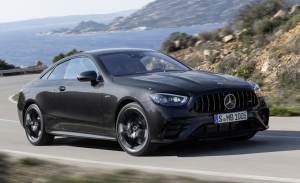 Los nuevos Mercedes-AMG E 53 4MATIC+ Coupé y Cabrio ya tienen precio