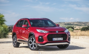 Prueba Suzuki Across, el PHEV que Suzuki necesita