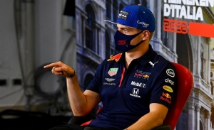 Verstappen renuncia al Mundial: «El Red Bull no es suficientemente bueno»