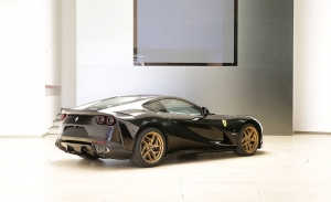 Ferrari Tailor Made presenta un atractivo ejemplar único del 812 Superfast