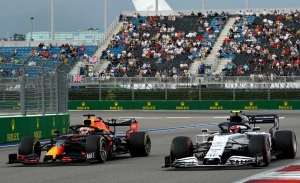 Horner explica por qué Gasly no es una opción para Red Bull en 2021