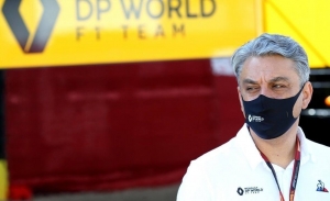 Luca de Meo encarna el espíritu de 'Ford vs Ferrari', según Abiteboul