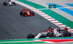 ¿La mejor salida de los últimos años en F1? Así arrancó Räikkönen en Portimao