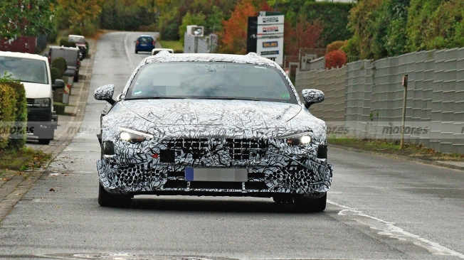 Mercedes SL 2021 - foto espía frontal