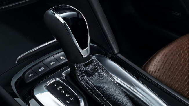 Opel Insignia - interior
