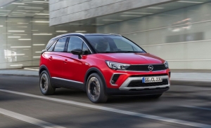 Opel Crossland 2021, ligero lifting y más equipamiento para el crossover del rayo