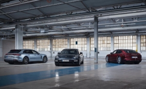 Porsche presenta nuevas versiones para la gama Panamera incluyendo un híbrido de 700 CV