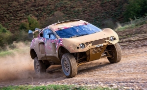 Primer test de Sébastien Loeb y Nani Roma con el BRX T1 de Prodrive