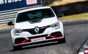 ¿Un Renault con la insignia de Alpine? Atención a lo que se está gestando